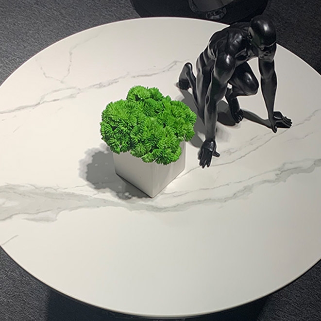 Recensioni dei clienti per Tavolino da caffè allungabile moderno bianco con piedistallo in metallo a forma di anello