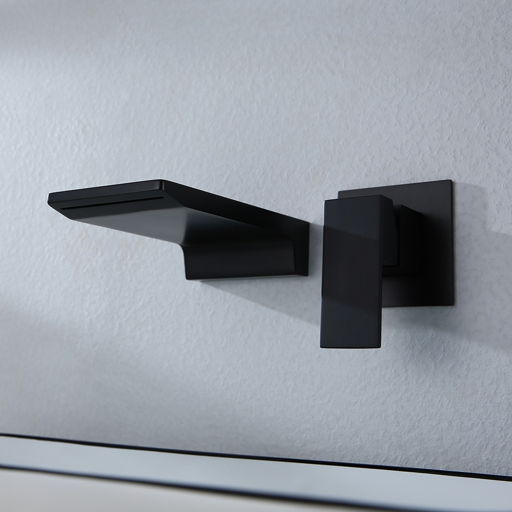 Questions et Réponses pour Robinet d'évier de salle de bain noir mat à fixation murale cascade