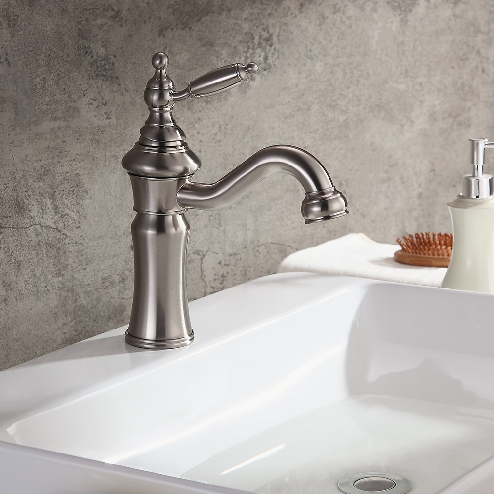 Pytania i odpowiedzi dla Vintage jednouchwytowy kran umywalkowy z pojedynczym otworem z litego mosiądzu ze szczotkowanego niklu