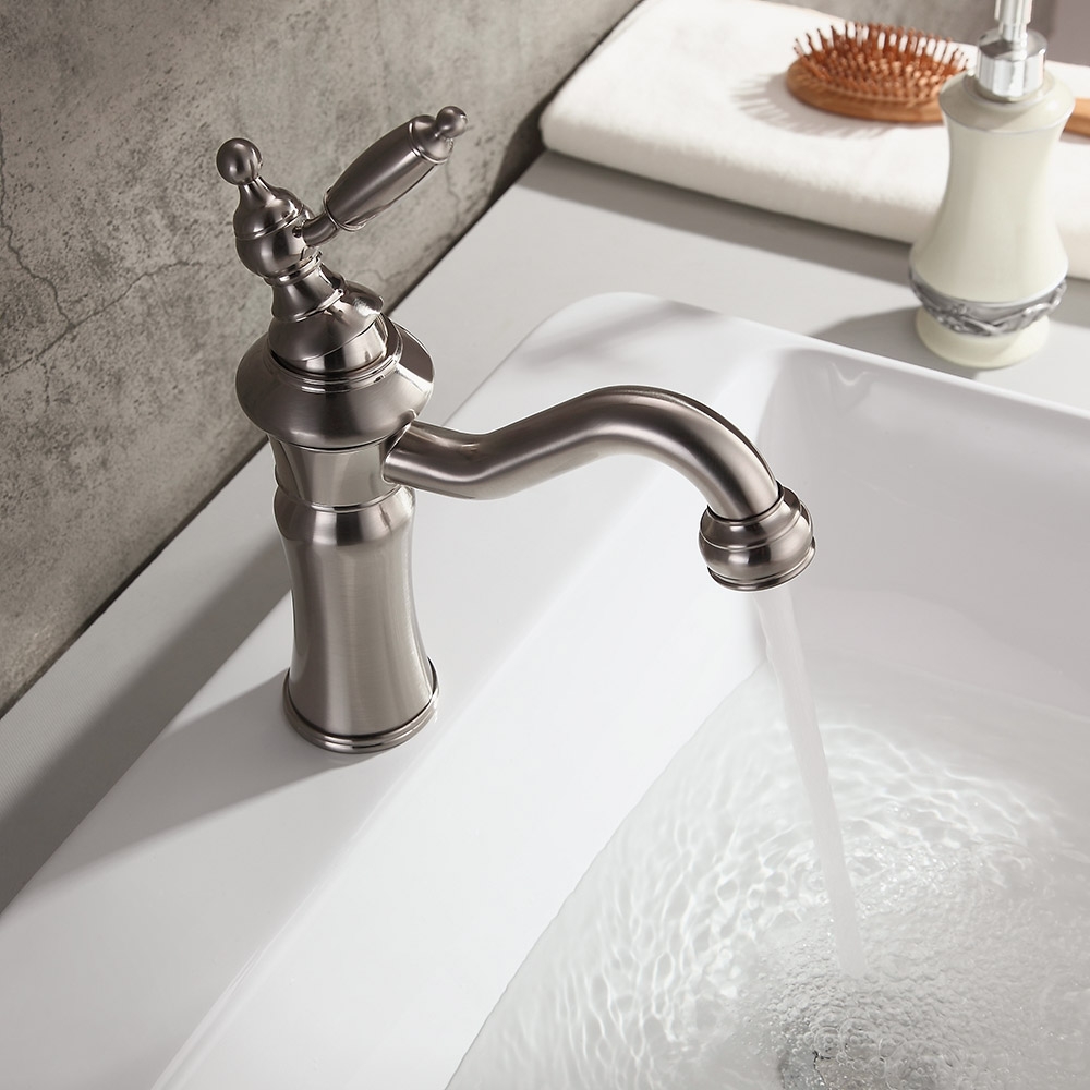 Pytania i odpowiedzi dla Vintage jednouchwytowy kran umywalkowy z pojedynczym otworem z litego mosiądzu ze szczotkowanego niklu