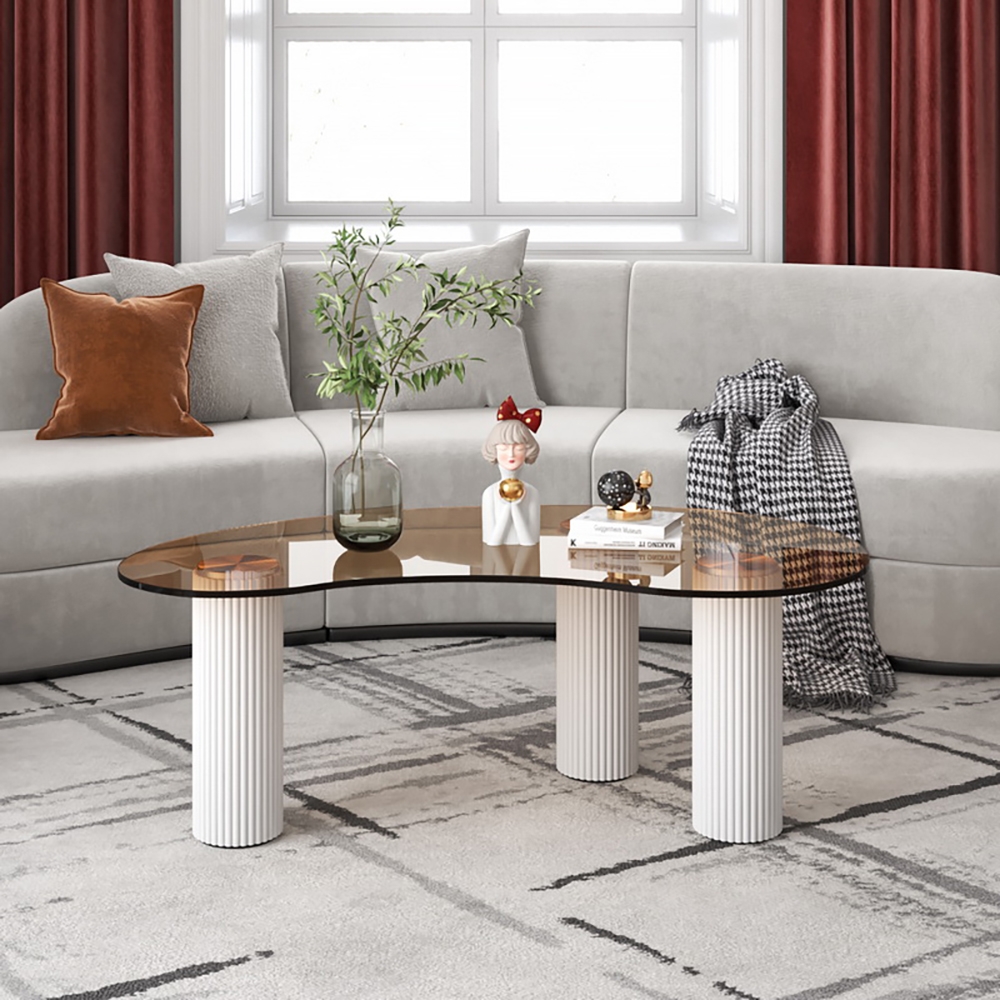 Questions et Réponses pour Table basse blanche moderne avec verre trempé et 3 pieds