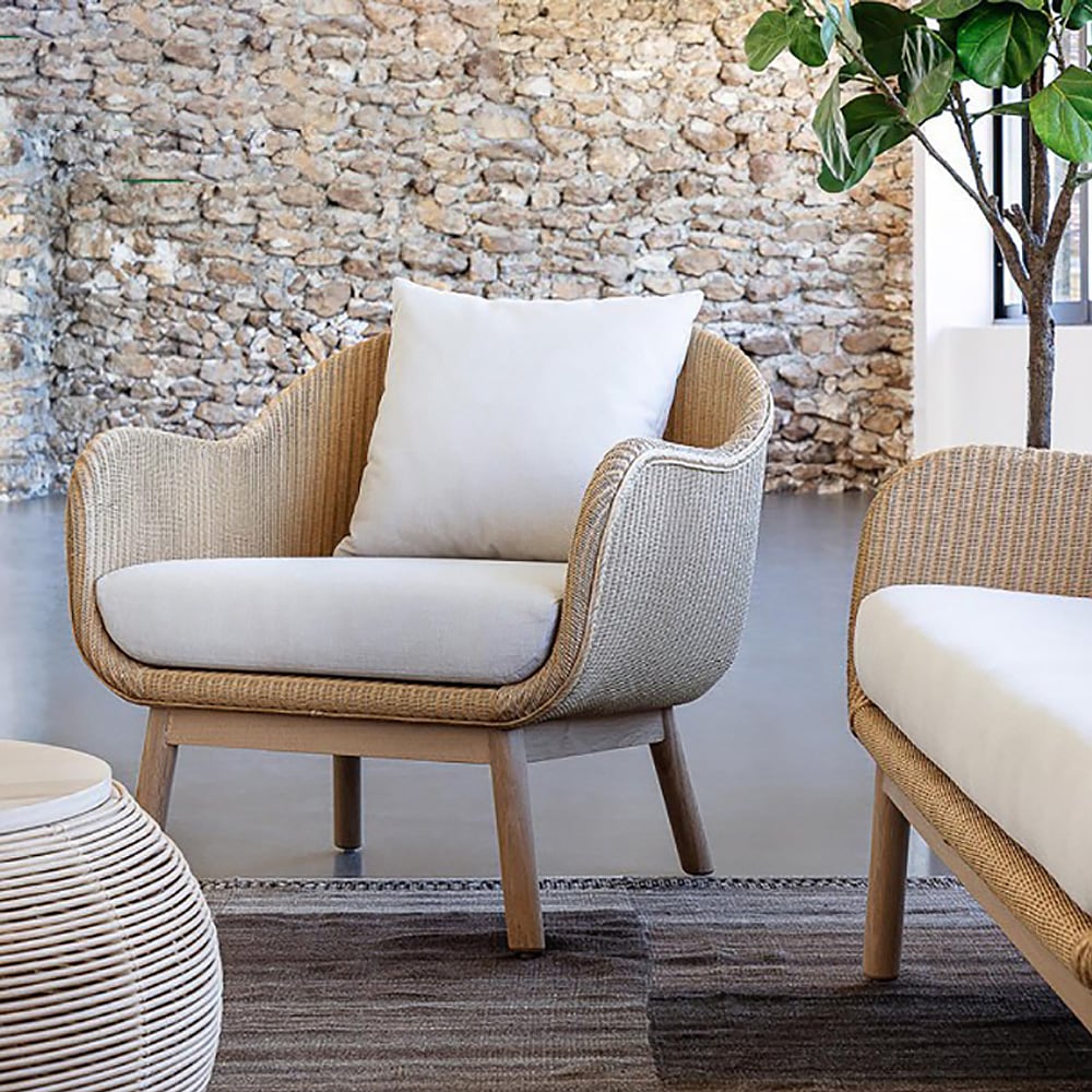 Preguntas y Respuestas para Sillón de patio tejido de cuerda con marco de madera maciza almohada cojín de ladrillo en color caqui
