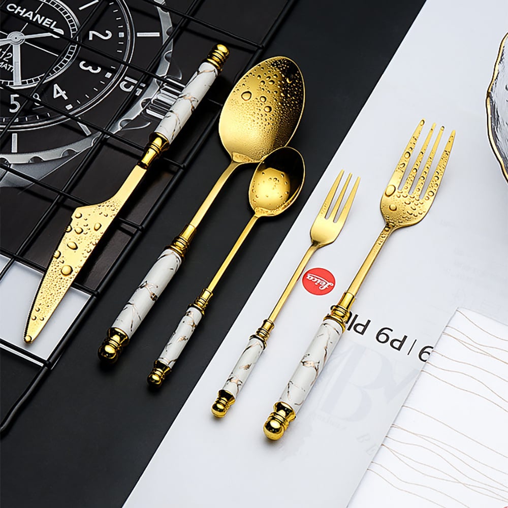 Hodnocení zákazníků pro položku Sada příborů z nerezové oceli 60 kusů s keramickou rukojetí, servis pro 12