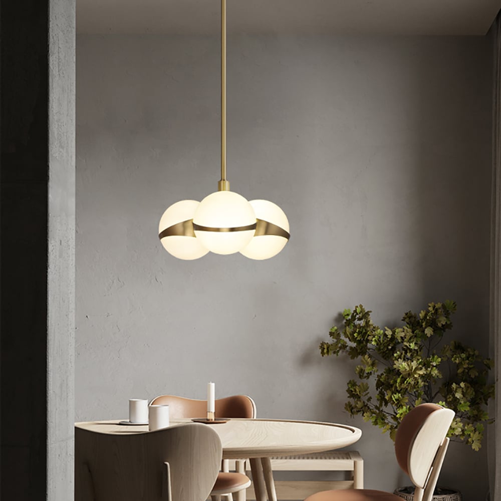 Questions et Réponses pour Suspension moderne à 3 lumières avec abat-jour Globe blanc