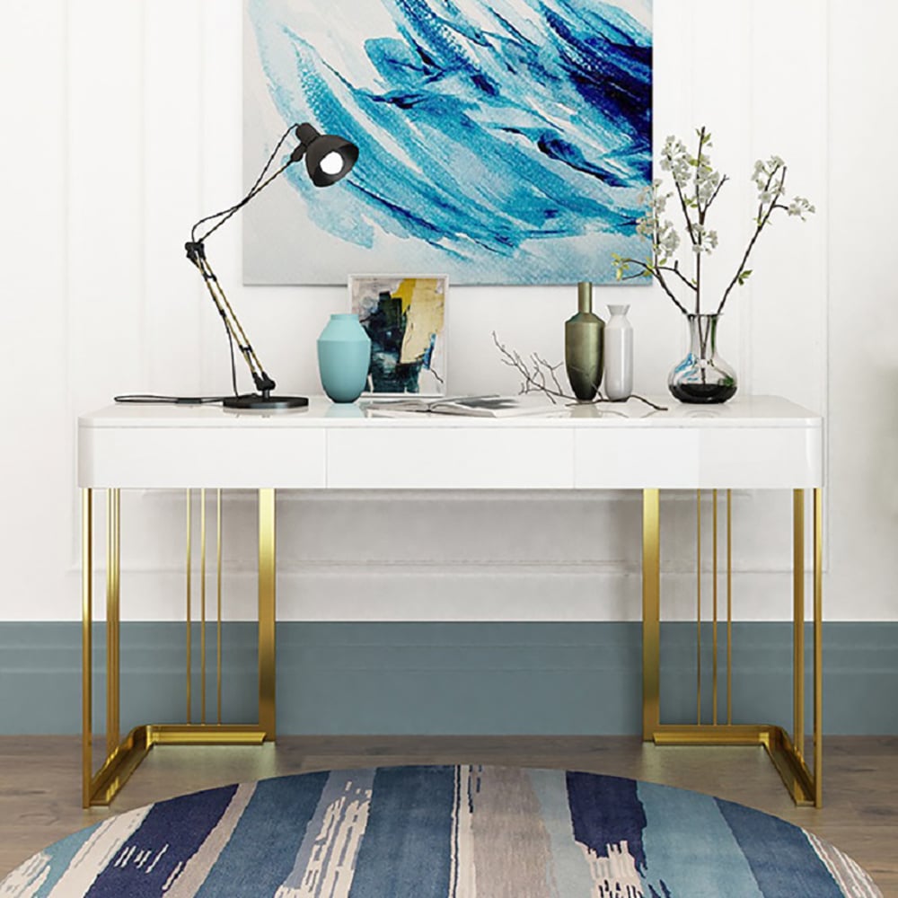 Domande e risposte per Scrivania moderna in legno bianco lucido da 47" con cassetti con base dorata