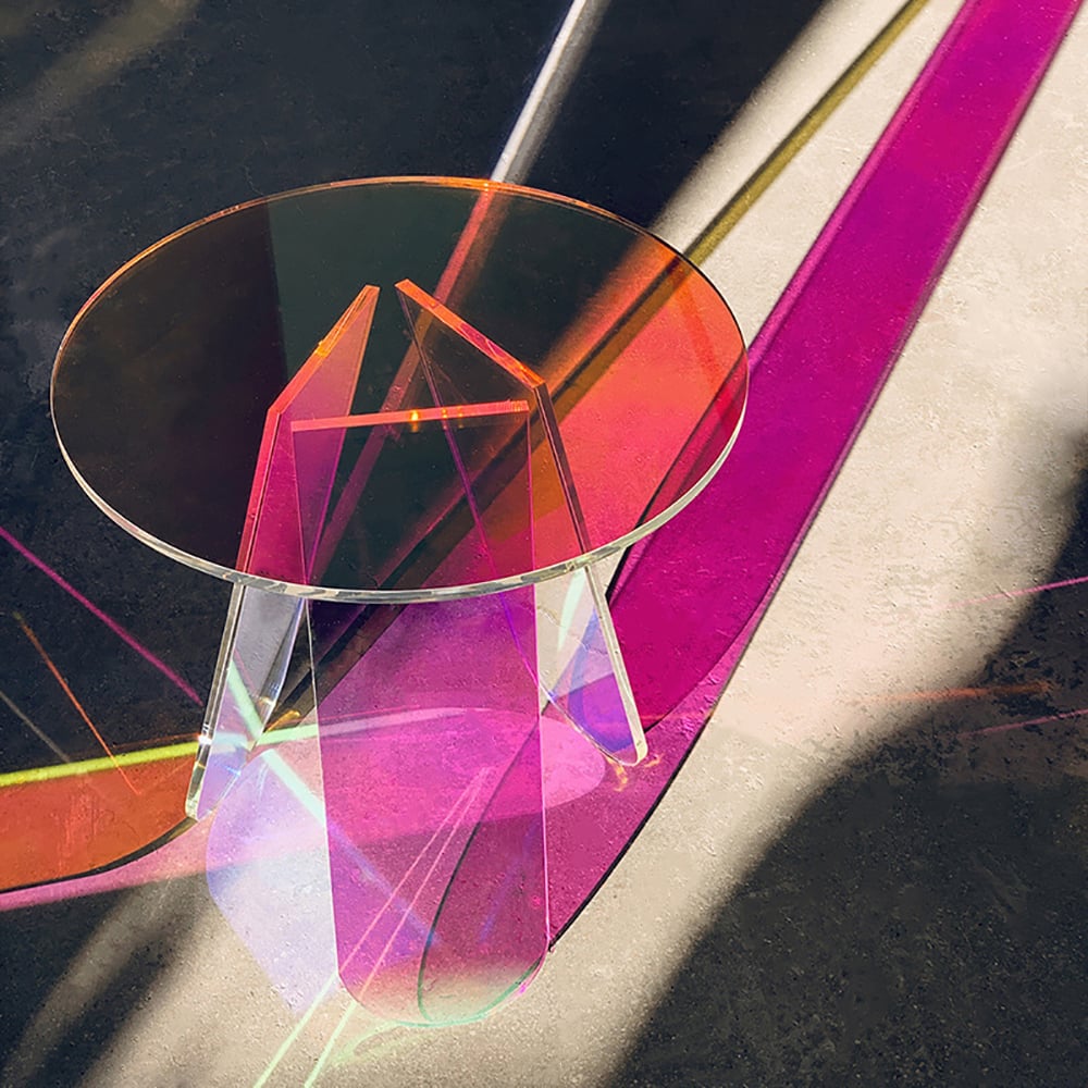 Avis Clients sur Table d'appoint Acrylique Claire Ronde Moderne Irisé