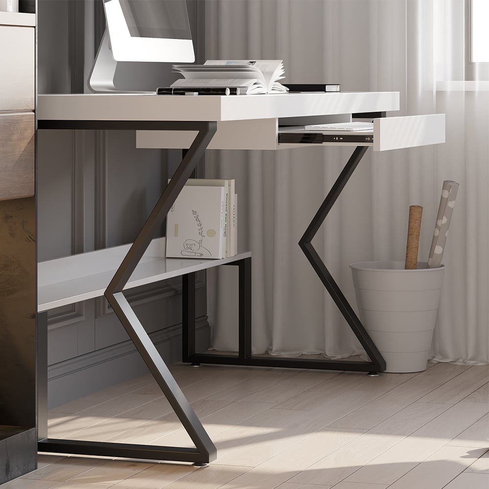 Pytania i odpowiedzi dla 55-calowe białe prostokątne biurko komputerowe z półką i tacą na klawiaturę