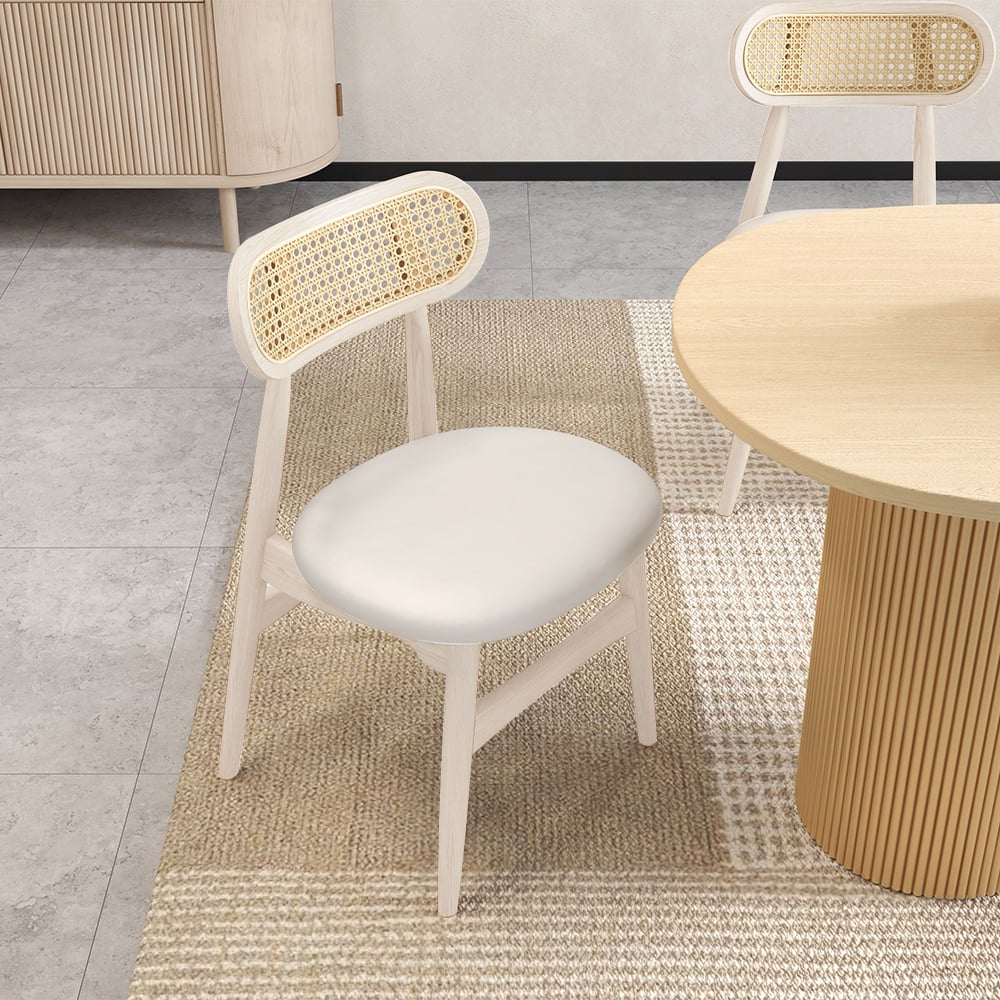 Otázky a odpovědi pro Japonandi Moderní dřevěná jídelní židle s čalouněním z umělé kůže bílá