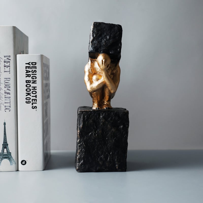 Klantrecensies voor Zwart en gouden harsdenker met zware stenen sculptuur figuur persoon standbeeld ornamentkunst