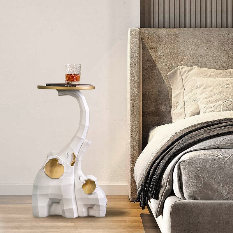 Pytania i odpowiedzi dla Biały i złoty stolik końcowy z tacą Stolik boczny w kształcie słonia