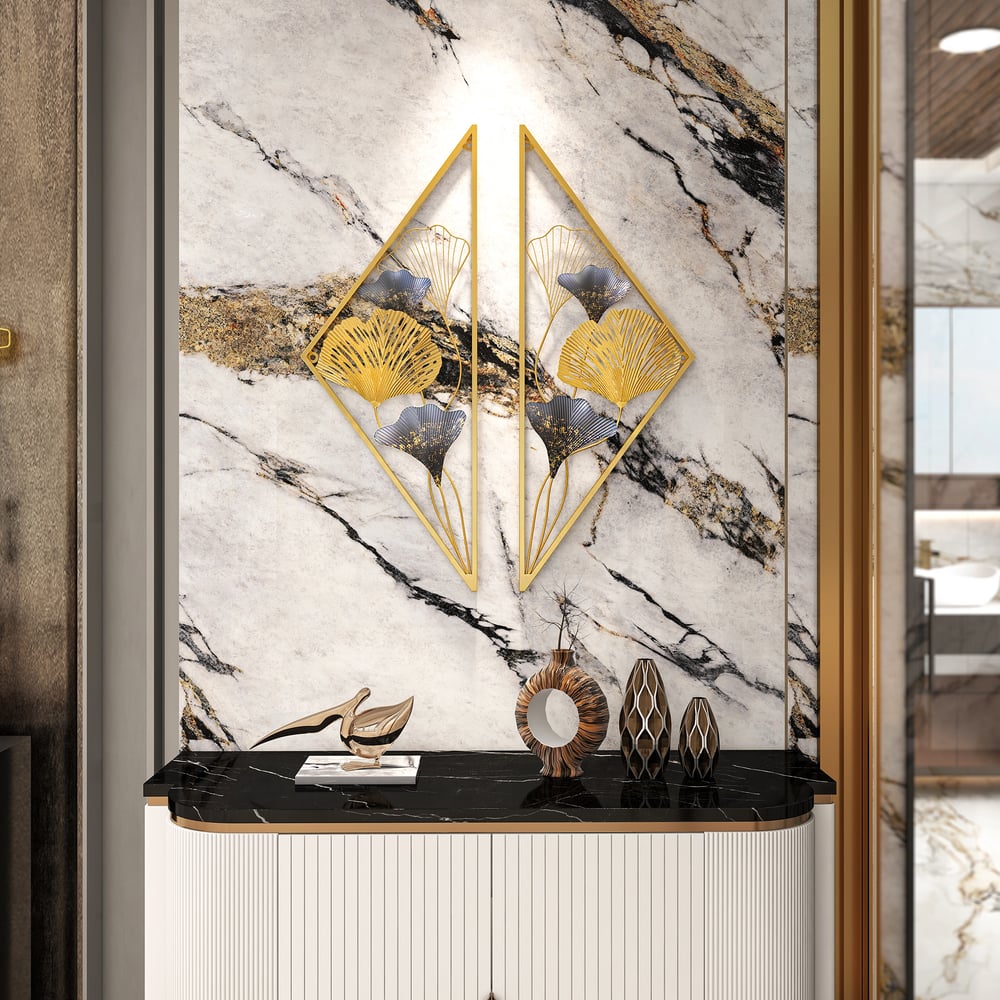 Questions and Answers for 900mmH 2 Pieces Metal Triangular Wall Decor Hollow-out Ginkgo Leaves Floral Art