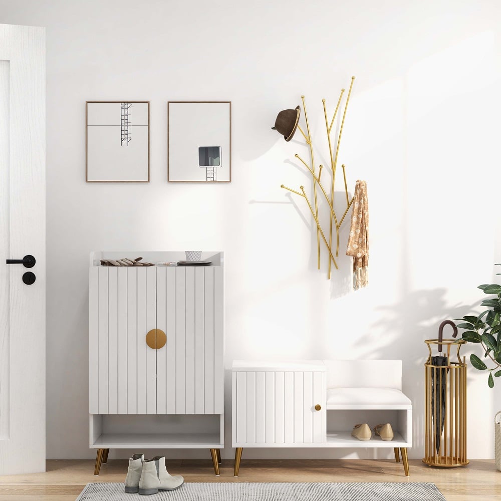 Fragen und Antworten zu Moderner Kleiderständer mit 11 Haken zur Wandmontage in Gold mit Astform