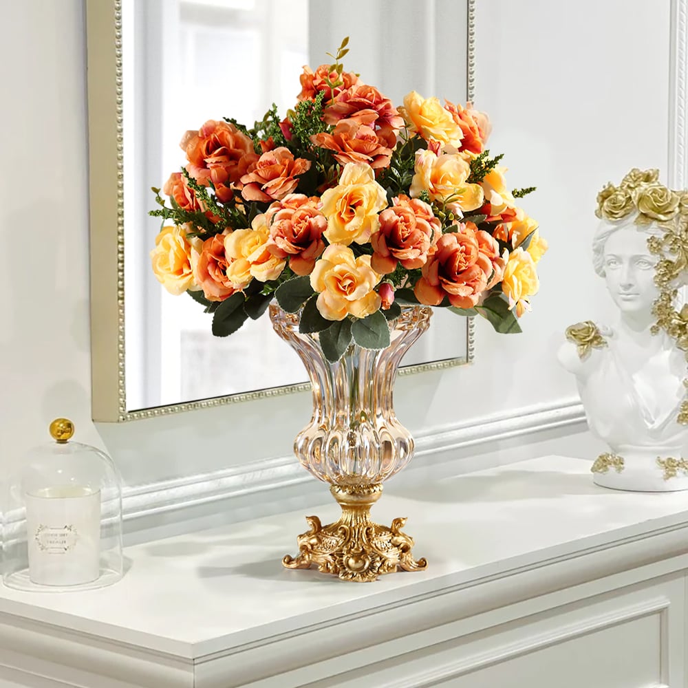 Questions et Réponses pour Vase sculpté en cristal doré de style rétro européen avec fleurs artificielles dans un ensemble de vases