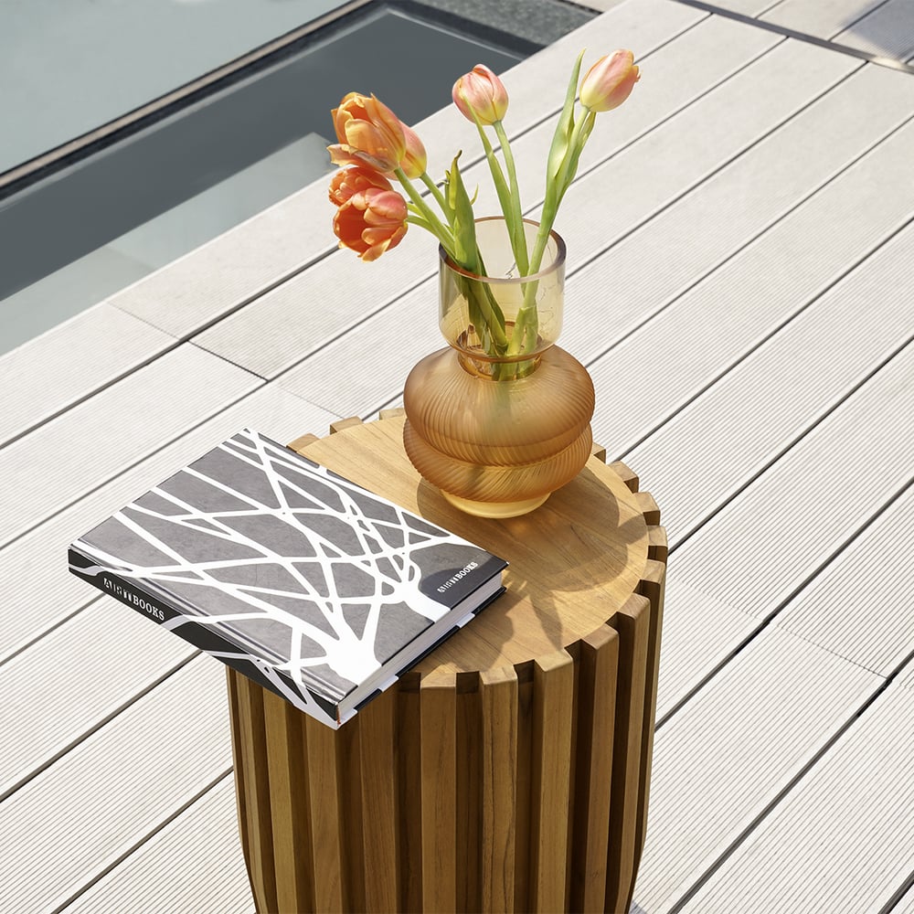 Questions et Réponses pour Ensemble de 2 tables basses d'extérieur rustiques rondes et rectangulaires en bois de teck naturel