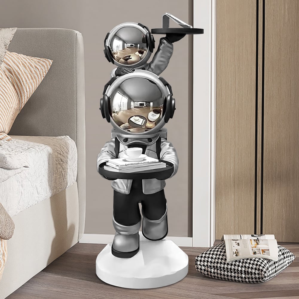 Questions et Réponses pour Figurine d'astronaute en résine, table d'appoint argentée avec plateau