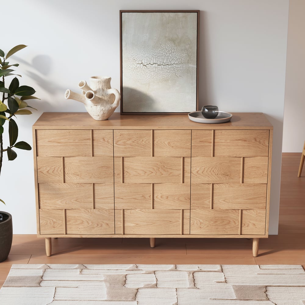 Questions et Réponses pour Buffet de cuisine 1520 mm avec 3 portes et 2 étagères