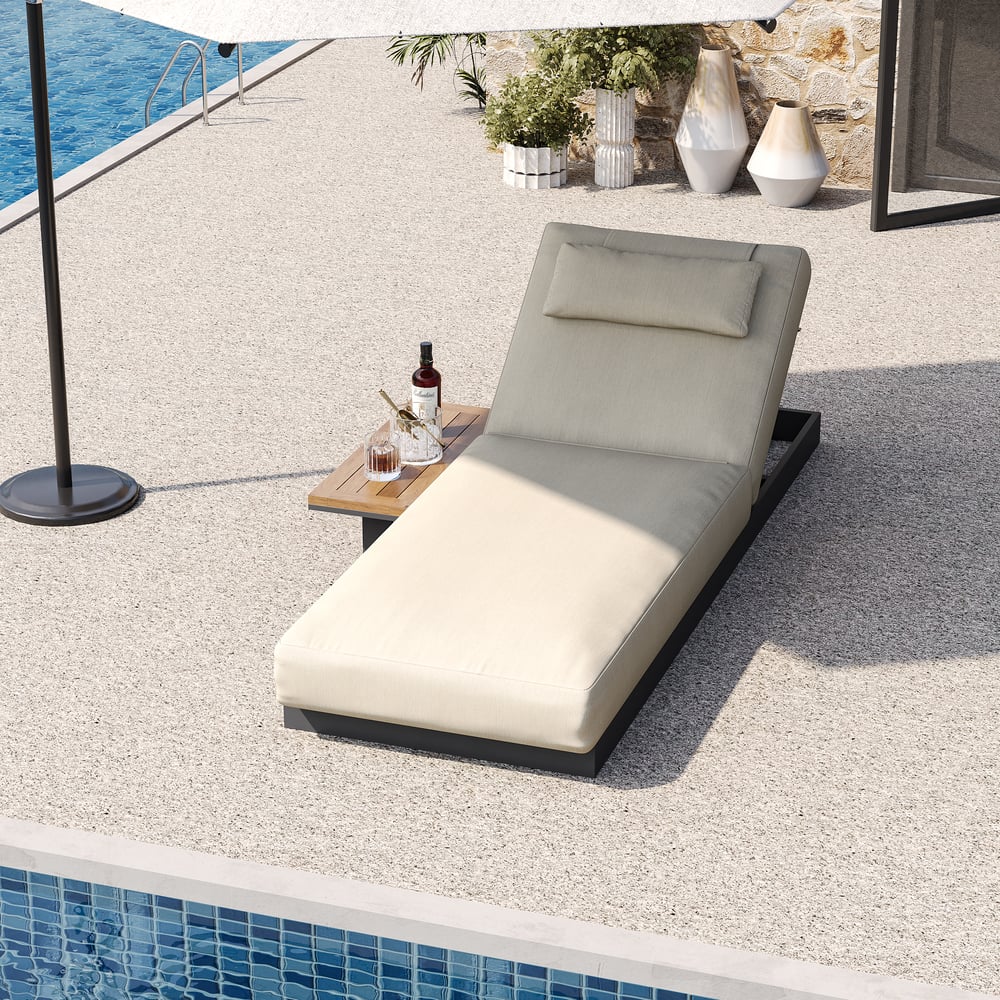 Hodnocení zákazníků pro položku Dřevěný a hliníkový venkovní lehátko s terasovým nábytkem v béžovém polštáři Sada 2 kusů