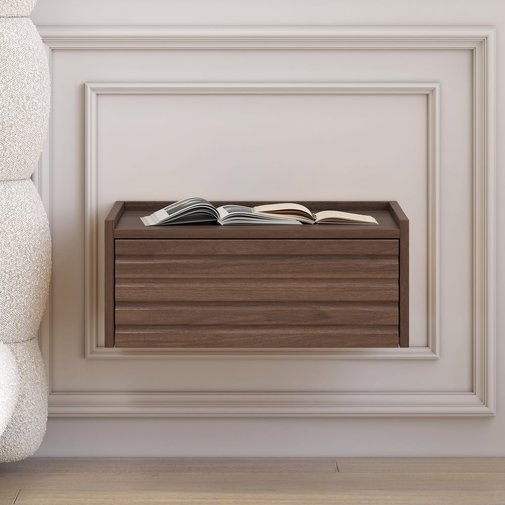 Pytania i odpowiedzi dla Pływający drewniany stolik nocny z oświetleniem i stacją ładującą