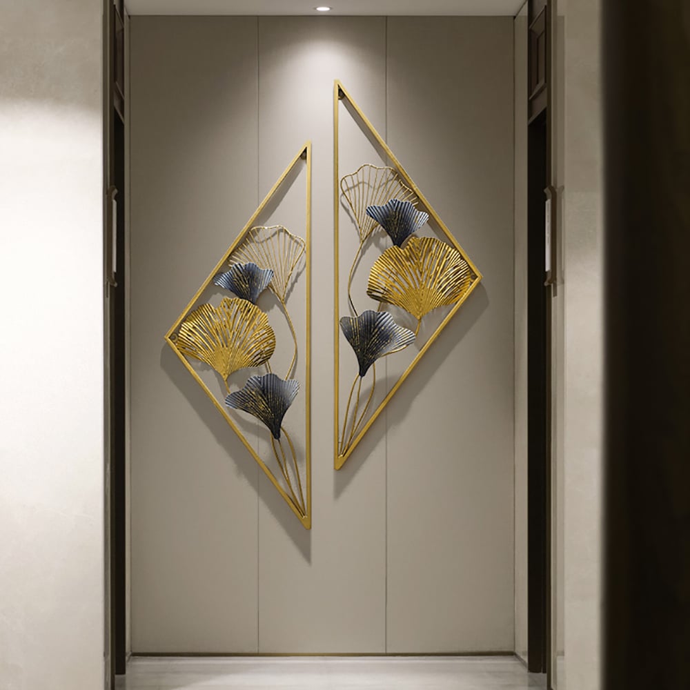 Questions and Answers for 900mmH 2 Pieces Metal Triangular Wall Decor Hollow-out Ginkgo Leaves Floral Art