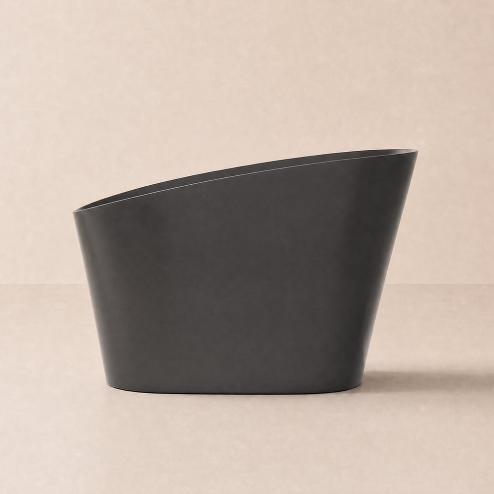 Baignoire 120 cm en résine de pierre noire avec siège ergonomique intégré image de fenêtre