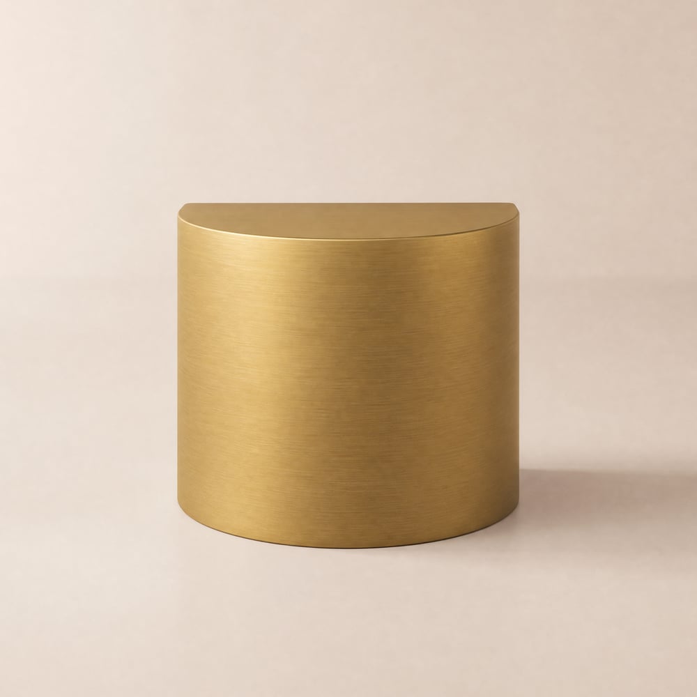 Postmoderne metalen bijzettafel in bijzettafel met waterdruppelontwerp in geborsteld goud uit één stuk Vensterafbeelding