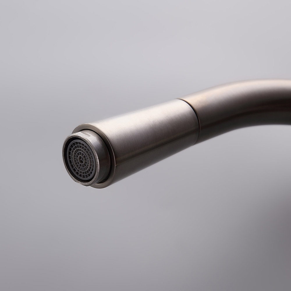 Rubinetto da cucina a spruzzo estraibile con maniglia singola Opula in nichel spazzolato Immagine della finestra