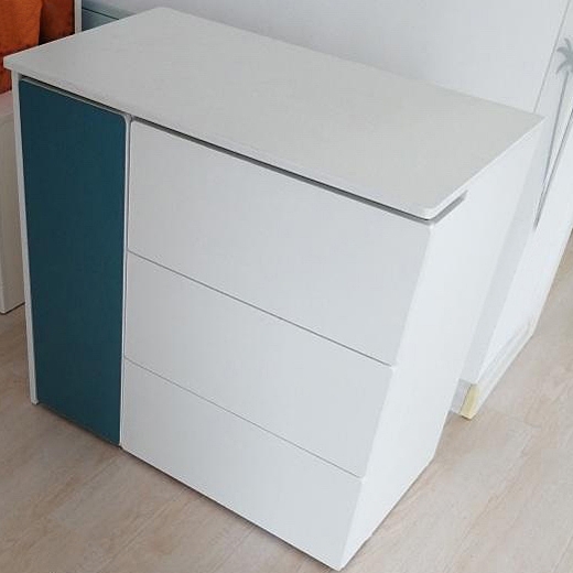 Modern Expandable Vanity Table Multifunctional Vanity Set with Stool And Flip-Top Mirror White & Green window image