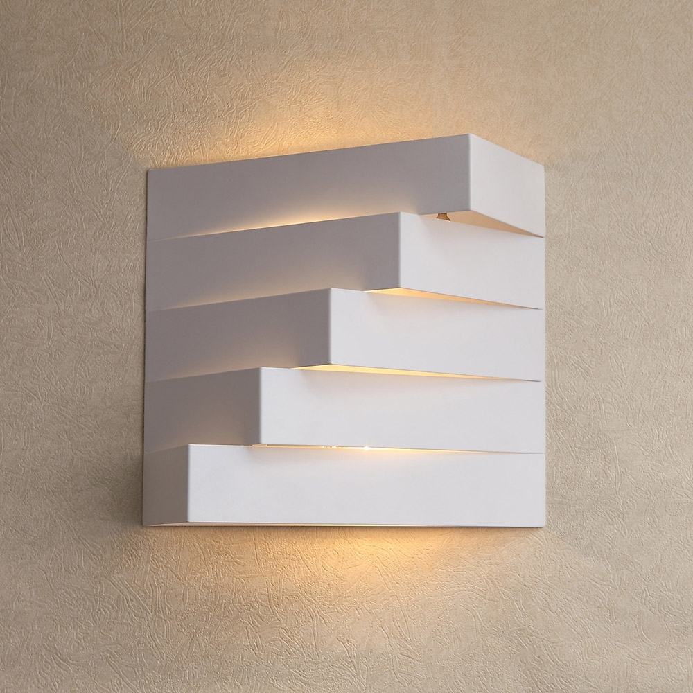 Contemporary 2-Light White Metal Geometric Indoor Lighting Wall Light window image