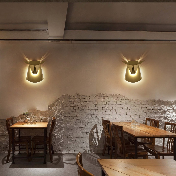 Artistique Applique LED Mural Origami Innovant Cerf Décoratif Doré Clair en Aluminium image de fenêtre