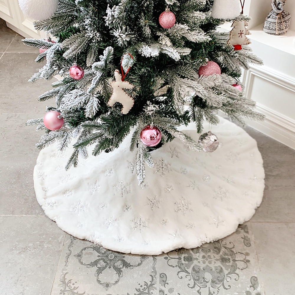 Christmas Decoration Tree Skirt Christmas Tree Foot Carpet with Silver Snowflake Sequins window image