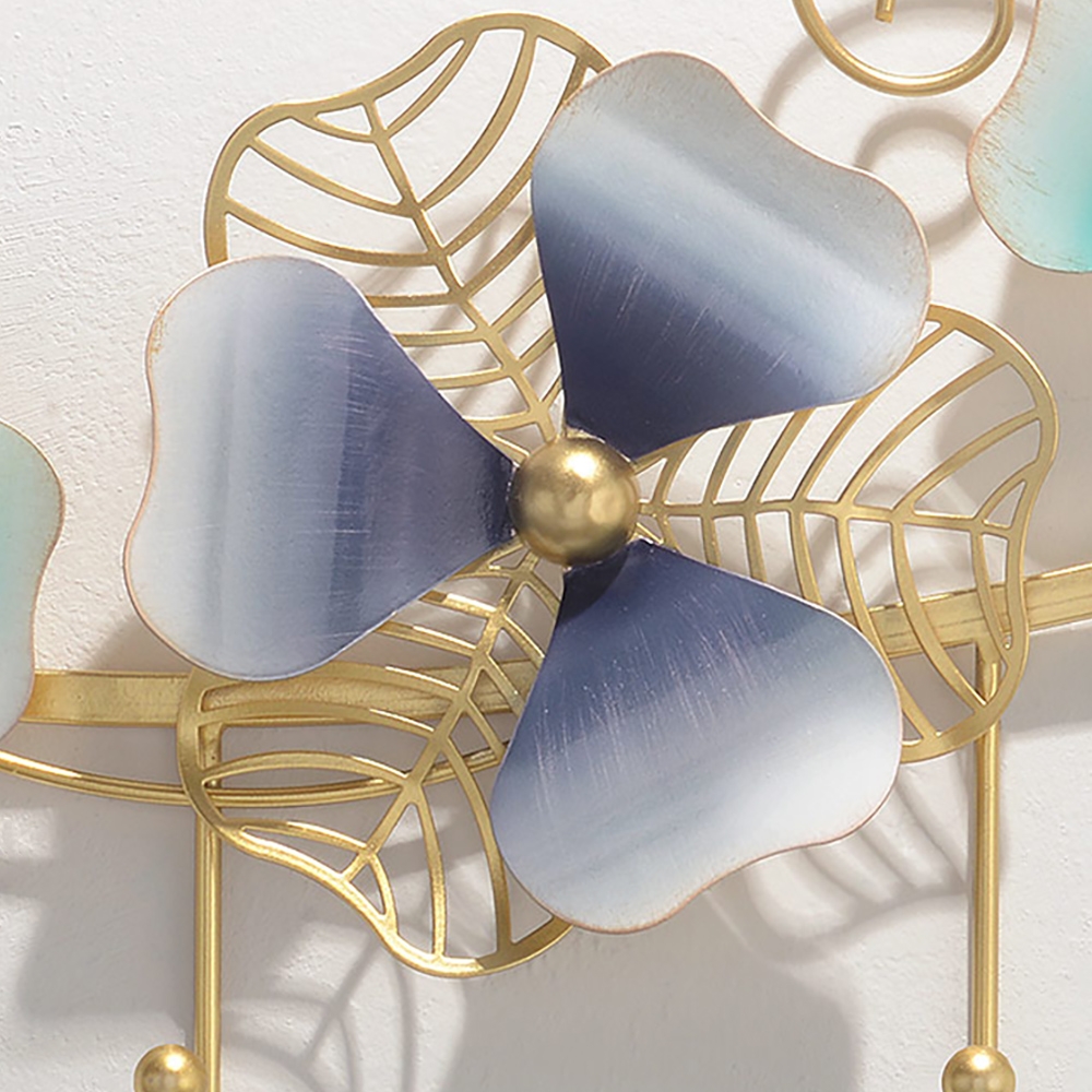 Porte-manteau mural contemporain Clover en métal avec 4 crochets image de fenêtre