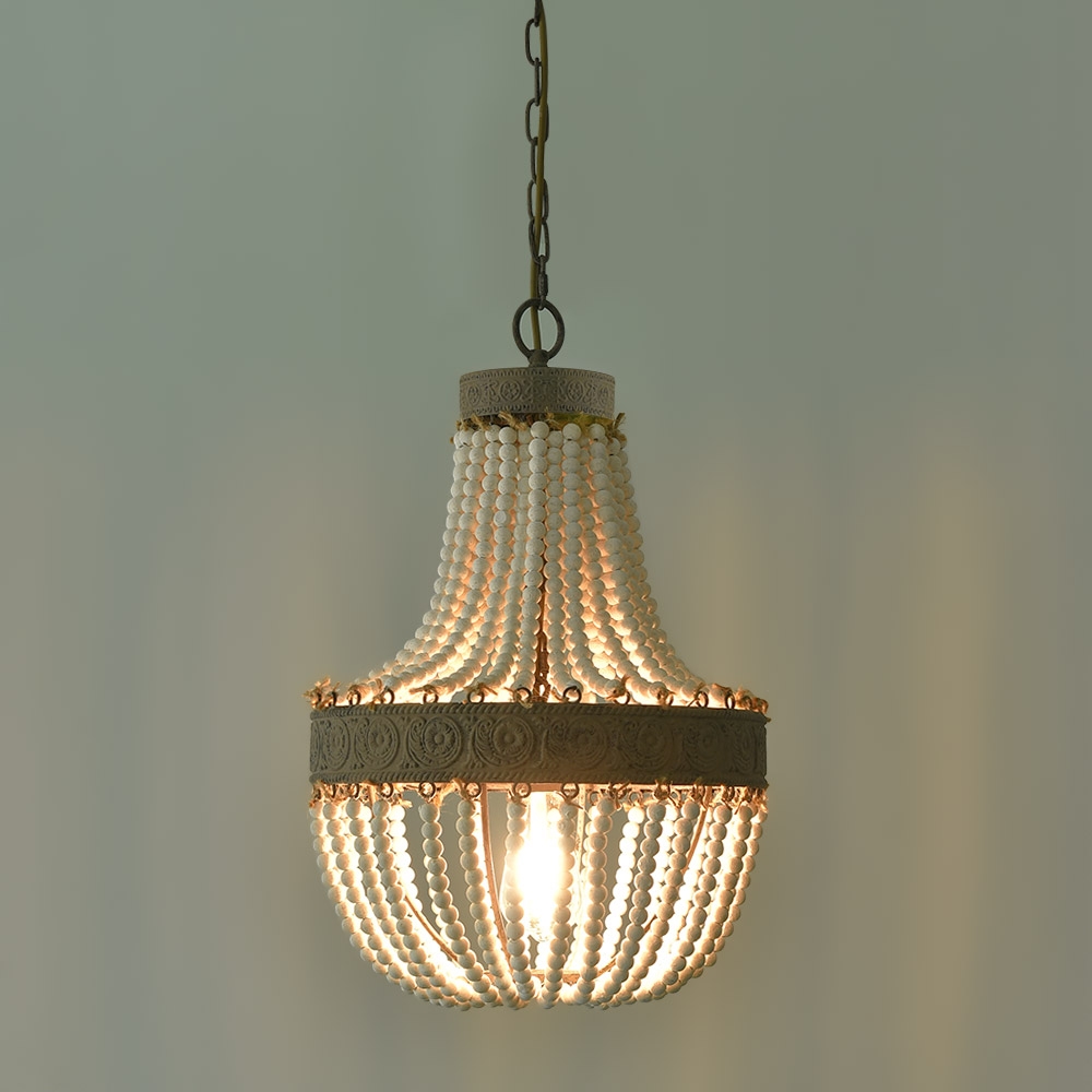 Vintage retro 3-licht wit gewassen oude houten kralen hanglamp rustieke smeedijzeren band in bruin Vensterafbeelding