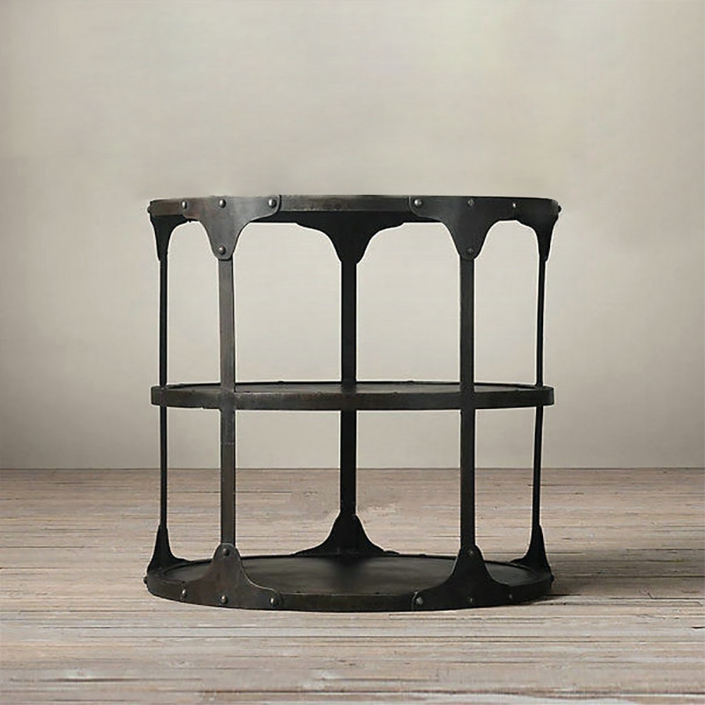 Table d'appoint ronde rétro noire avec étagères en métal image de fenêtre