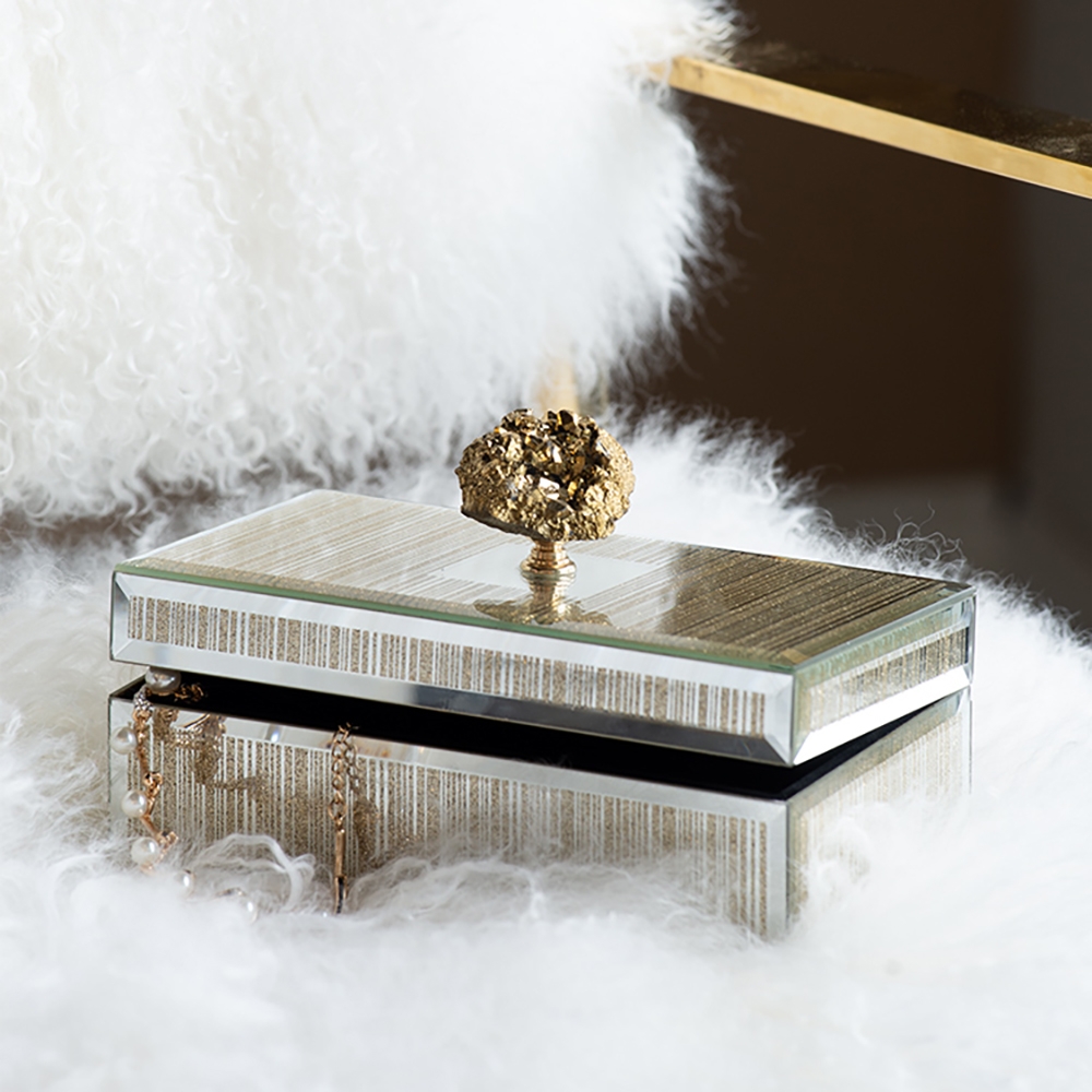 Nordic Flip Glass Jewelry Box Desk Organizer window image