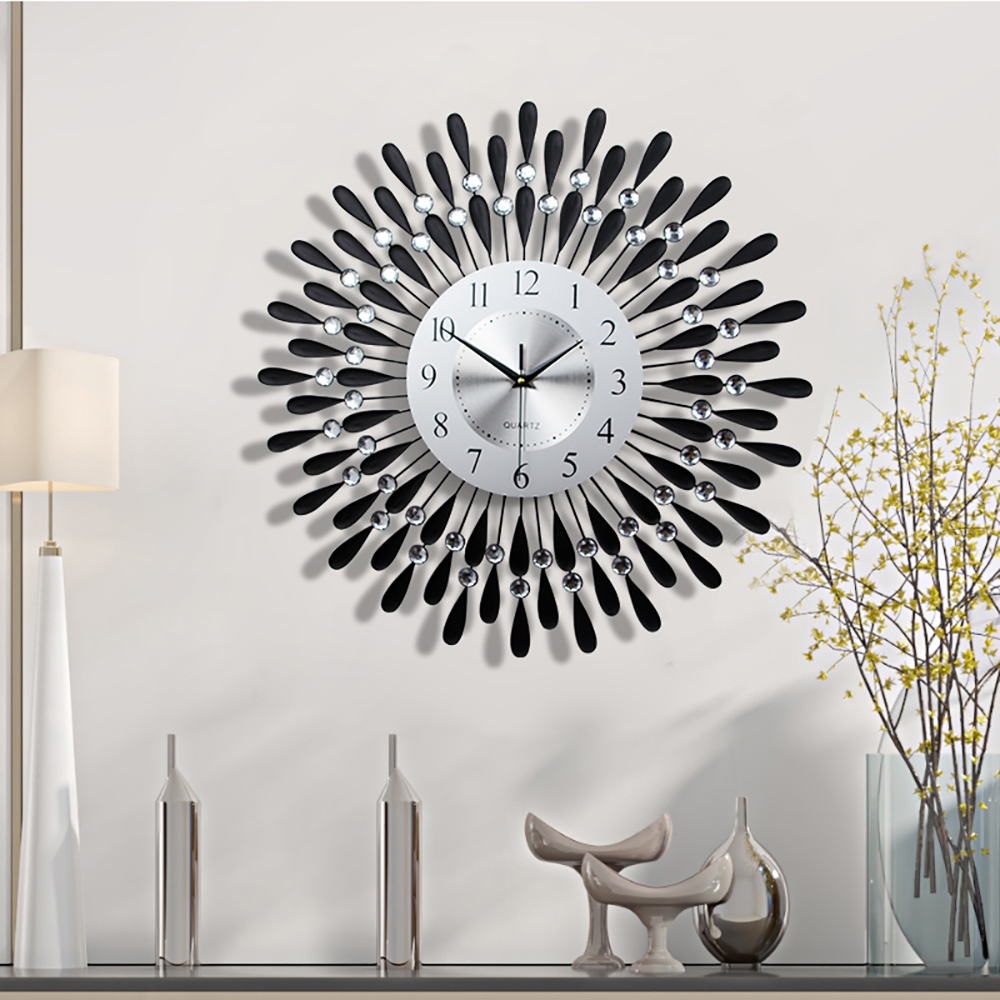 600mm Light Luxury Nordic Style Creative Modern Sunburst-chape Metal Wall Clock window image