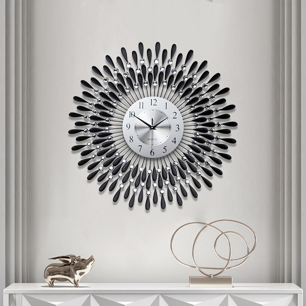 600mm Light Luxury Nordic Style Creative Modern Sunburst-chape Metal Wall Clock window image