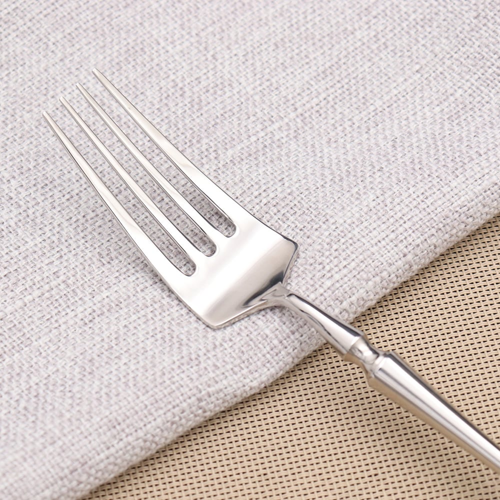 16 Pieces Stainless Steel Flatware Set Cutlery Set, Service for 4 window image