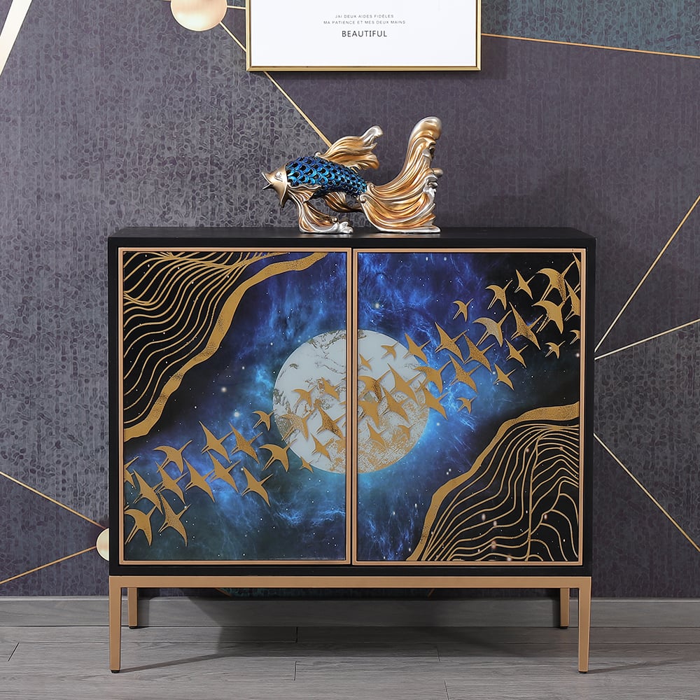 Modern zwart dressoir buffet 2 gebrandschilderde glazen deuren accentkast gouden afwerking Vensterafbeelding