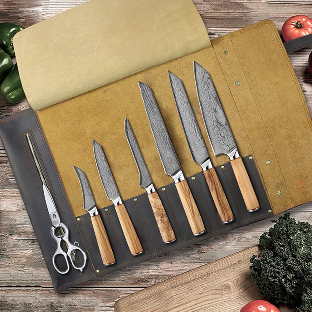 8 Pieces of Damascus Kitchen Knives window image