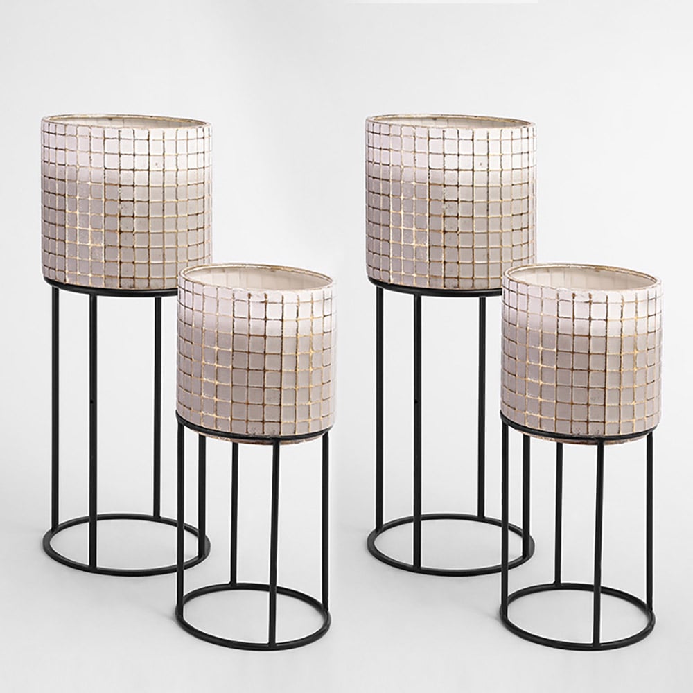 Supporto per fiori in metallo rimovibile retrò in 4 pezzi Immagine della finestra