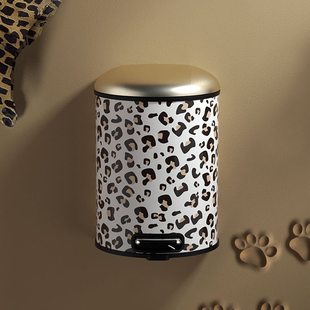 Modern Round 8 Liter Pedal Kitchen Rubbish Bin in Stainless Steel window image