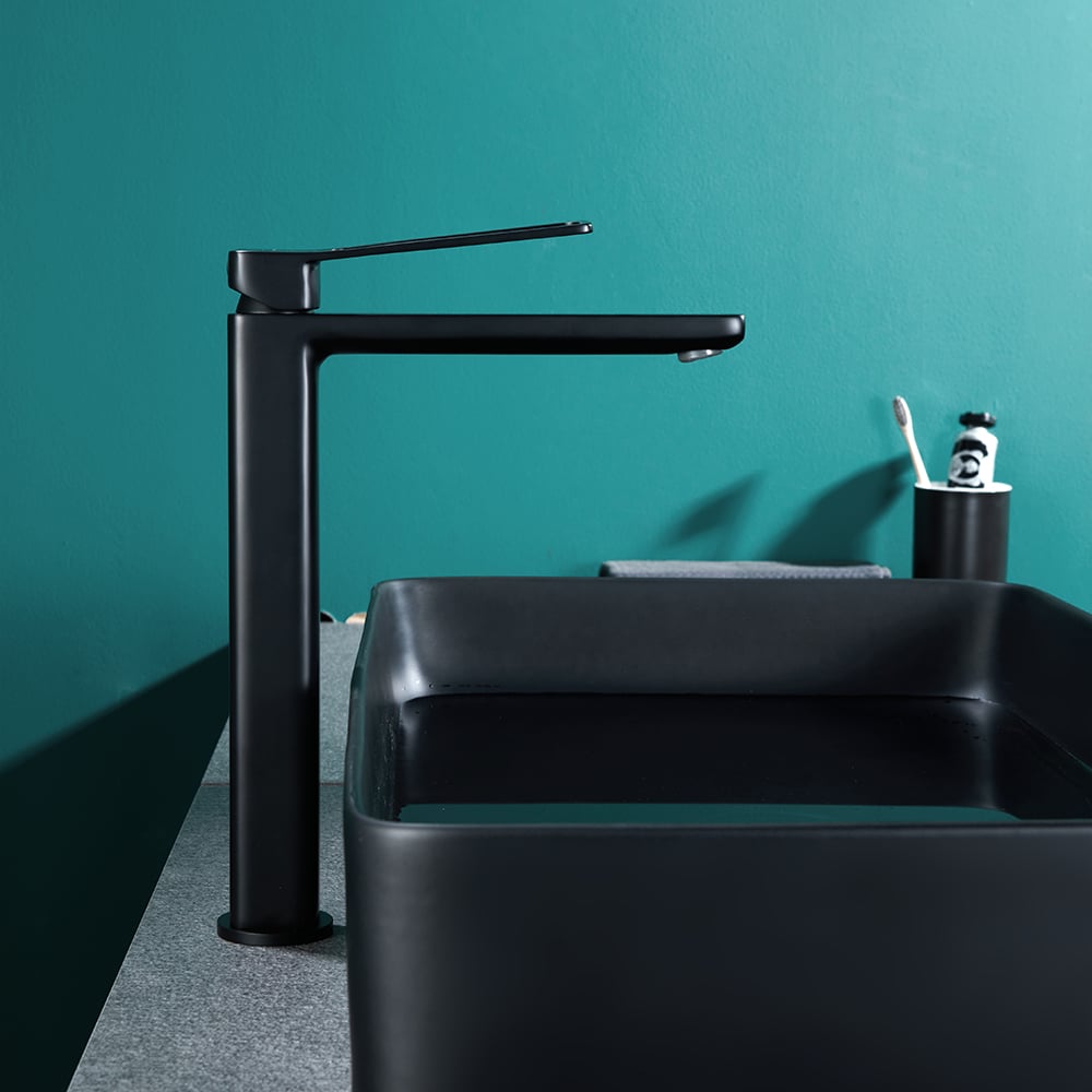 Robinet de comptoir de salle de bain monobloc en laiton massif, poignée à levier unique, noir image de fenêtre