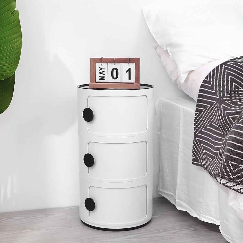 Table de chevet moderne de chambre blanche 3 portes image de fenêtre