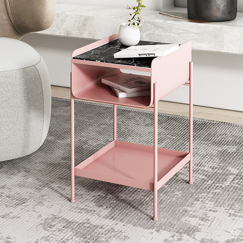 Étagères debout modernes en rose image de fenêtre