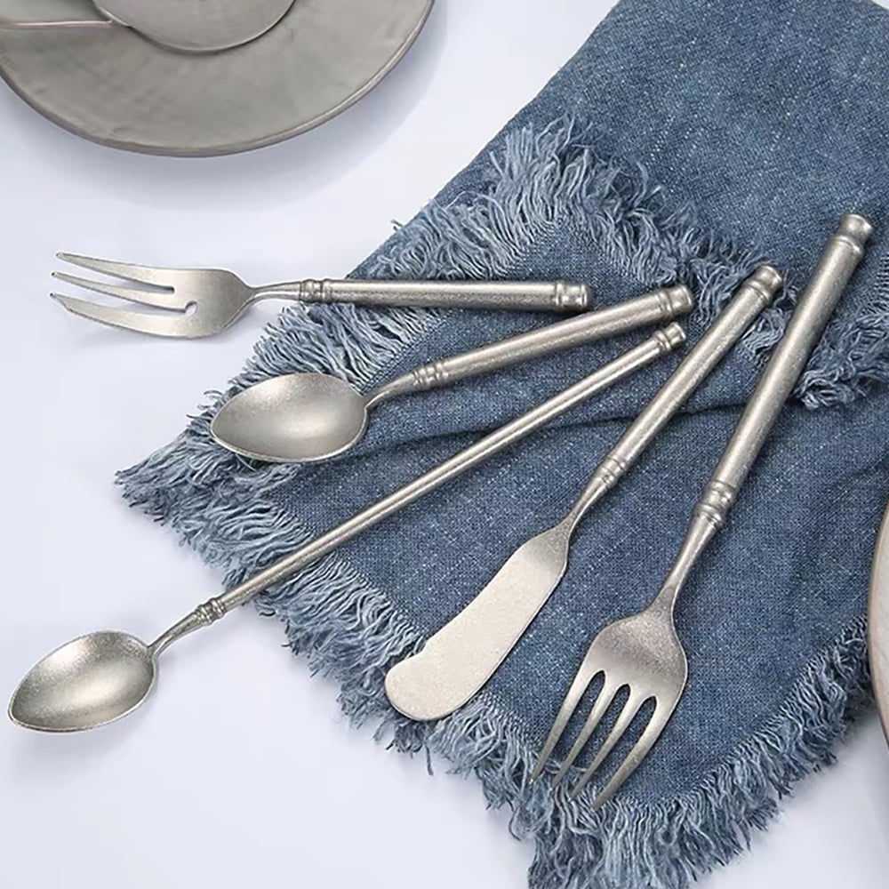 Ensemble de couverts en acier inoxydable 60 pièces avec finition mate, service pour 12 image de fenêtre