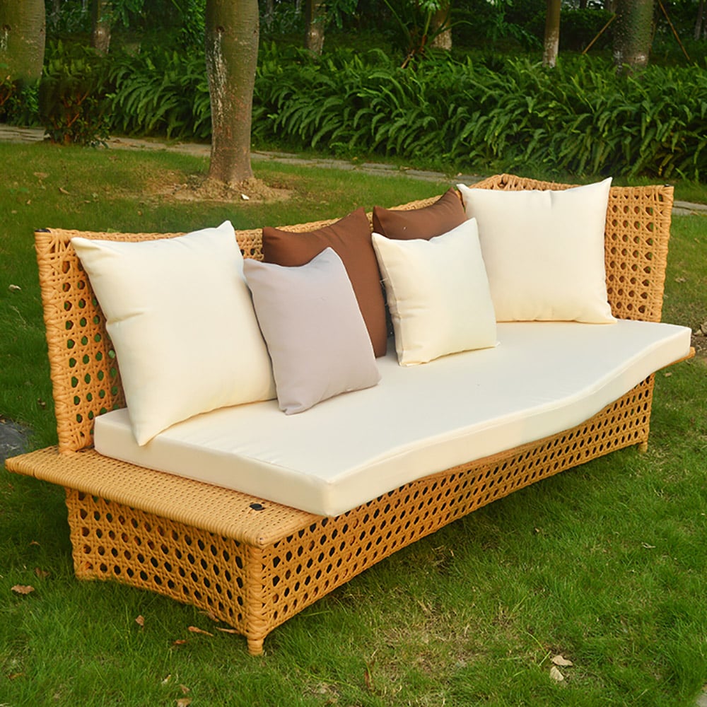 Canapé-lit de patio en rotin jaune avec support amovible et parasol image de fenêtre