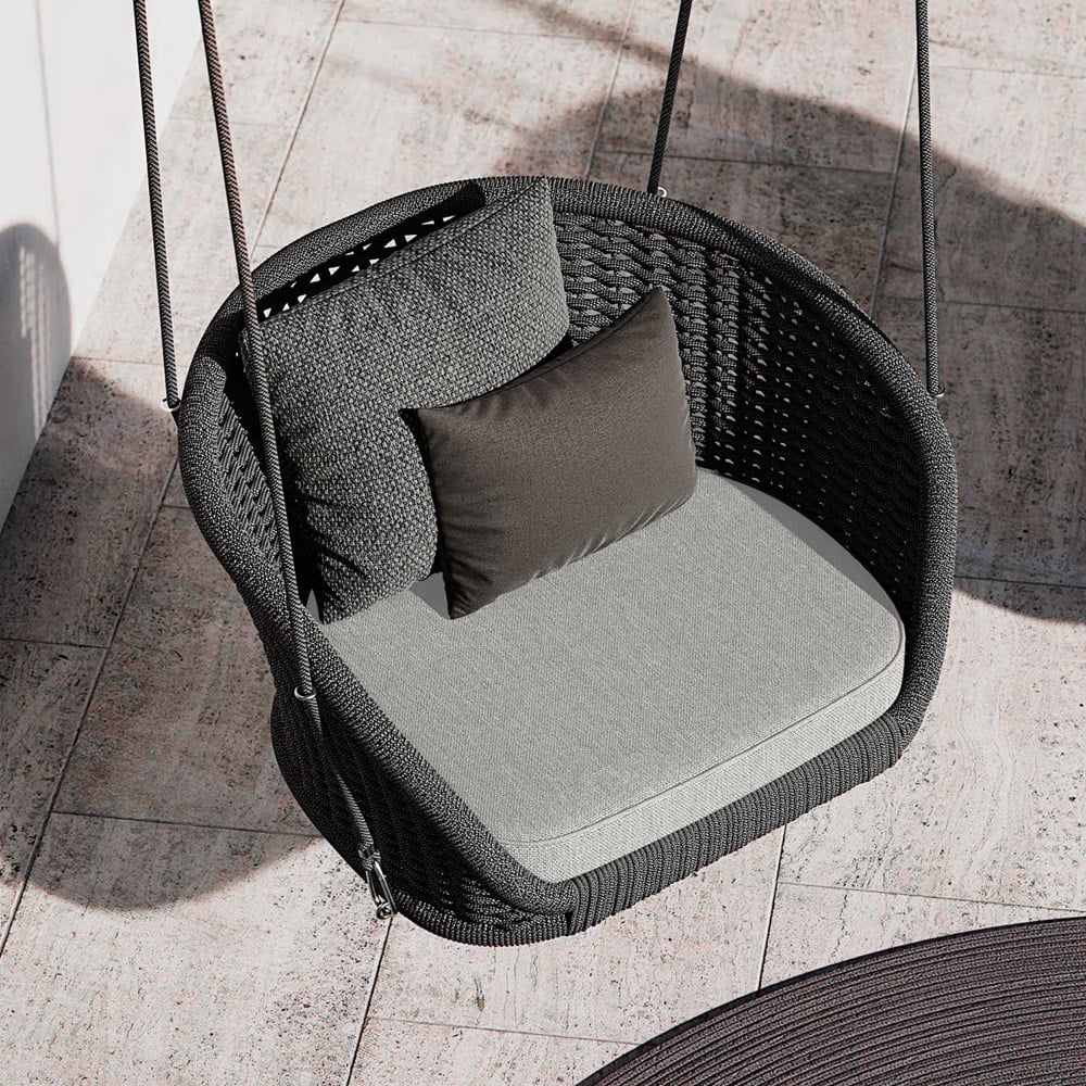 Fauteuil suspendu en rotin unique en rotin extérieur avec coussin image de fenêtre