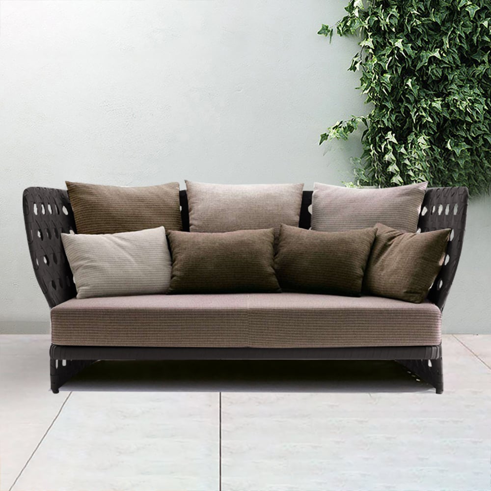 Causeuse d'extérieur à dossier haut de style italien de 1450 mm avec coussin et oreillers image de fenêtre