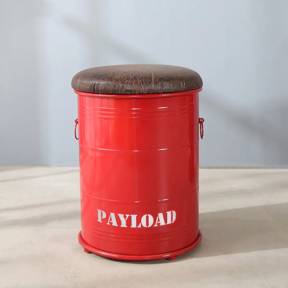 Tabouret d'inspiration industrielle à baril d'huile rouge avec rangement en métal tambour d'appoint tabouret d'appoint en similicuir image de fenêtre
