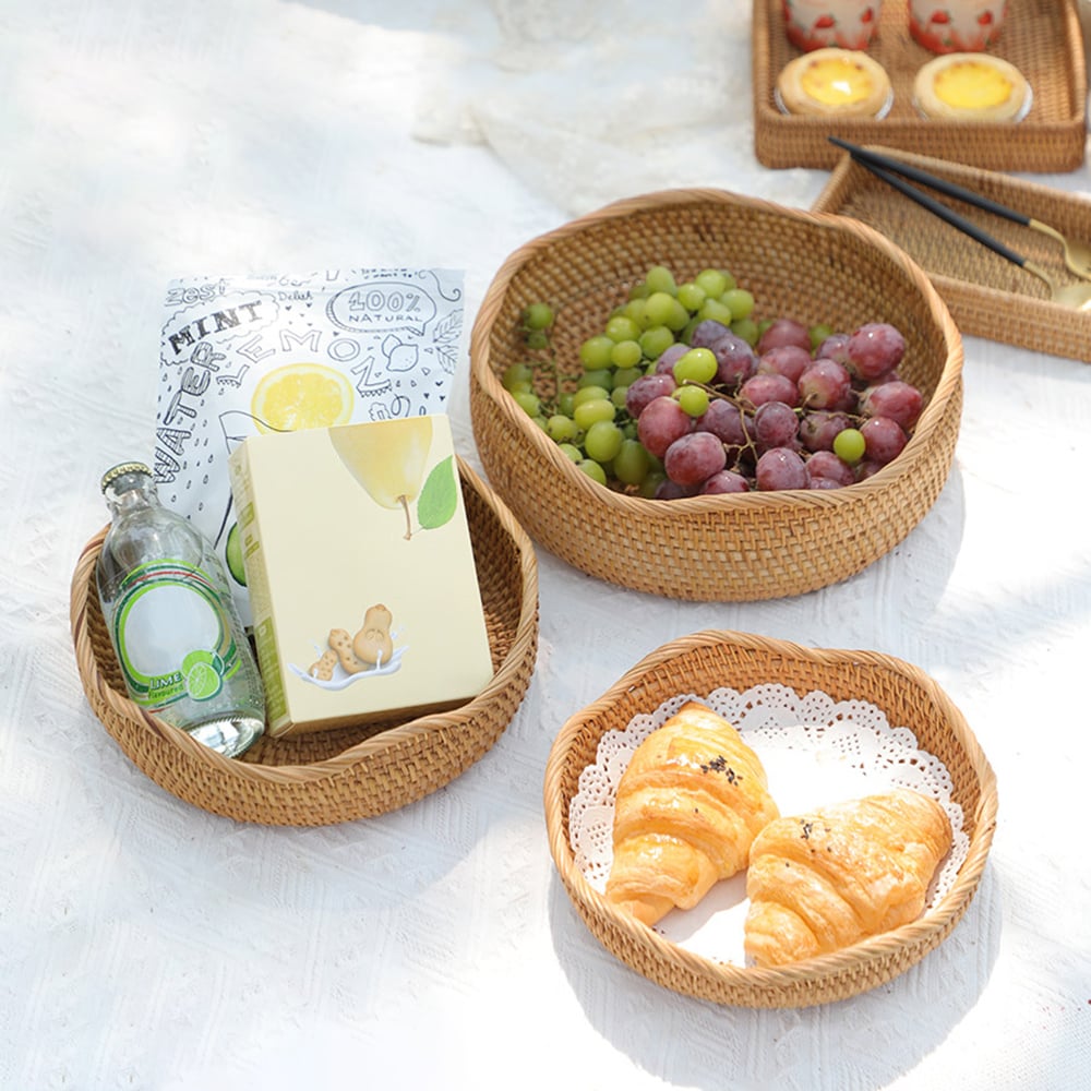 Rustic Fruit Bowl in Rattan Set of 3 window image